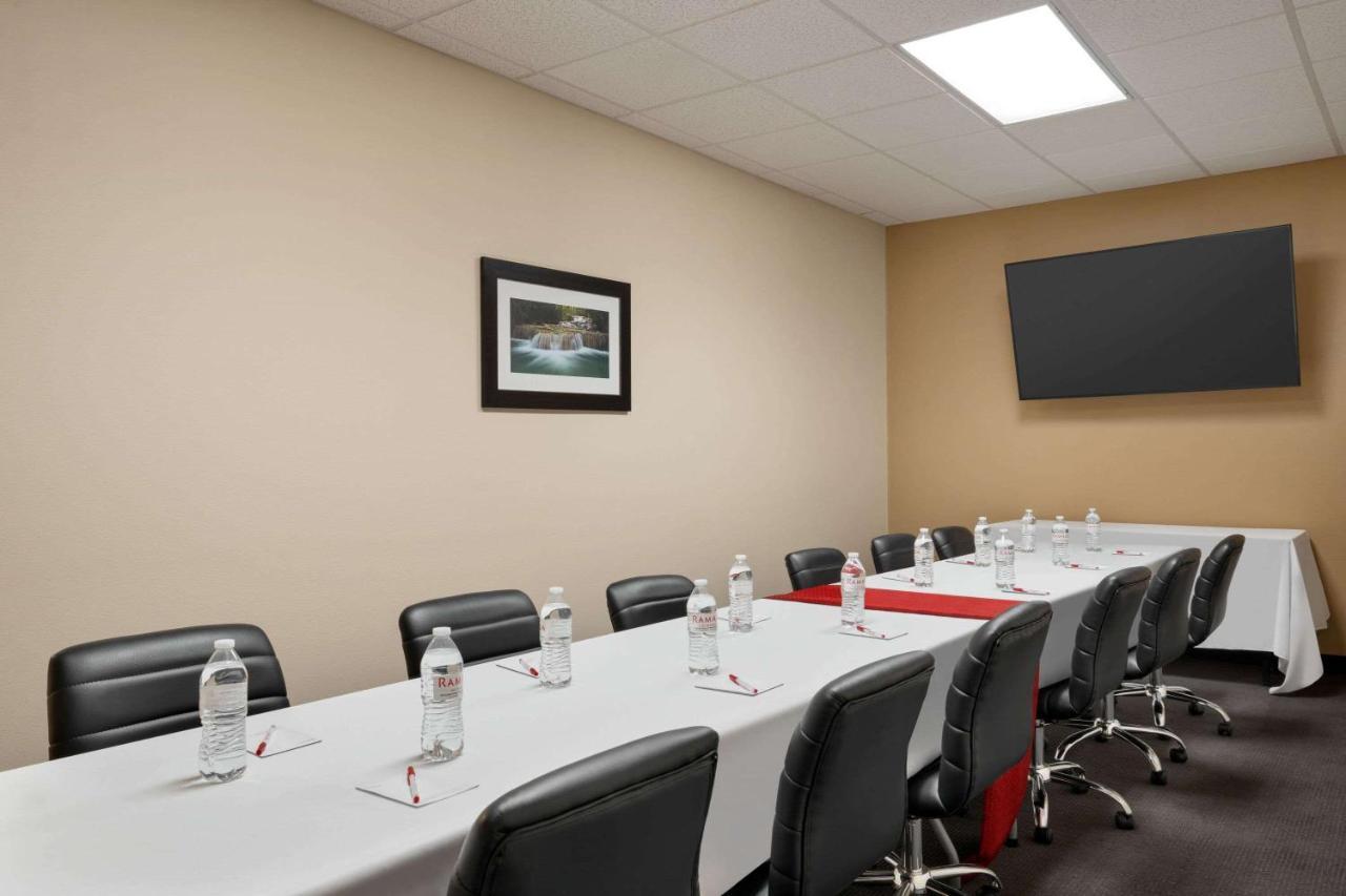 Bakken Airport Xwa Hotel & Studios Williston Exterior photo